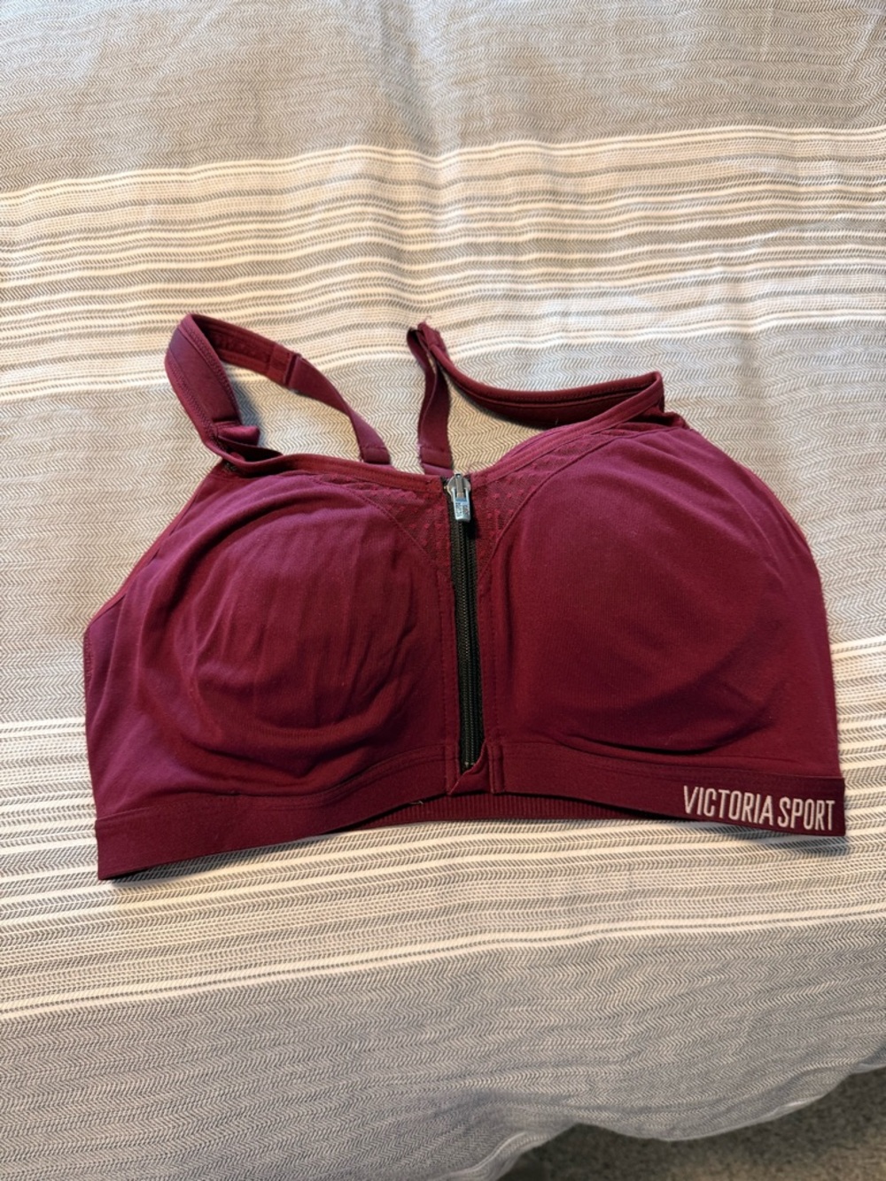 Victoria's Secret Victoria Sport Front-Zip Wine Sports Bra